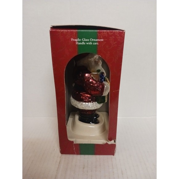 Vintage Brass Key Christmas Treasures Hand-Crafted Glass Classic Santa Ornament - Picture 4 of 6